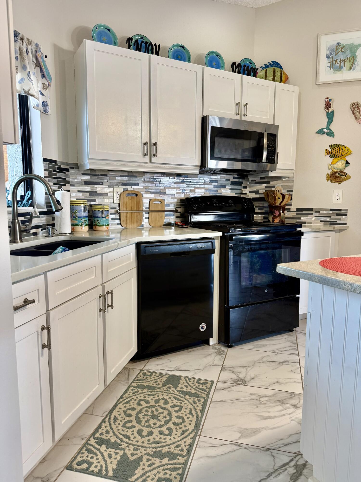 5415 Casablanca Circle L25