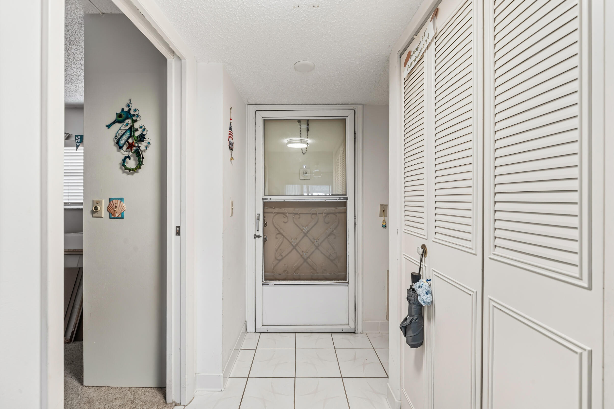3755 Via Poinciana