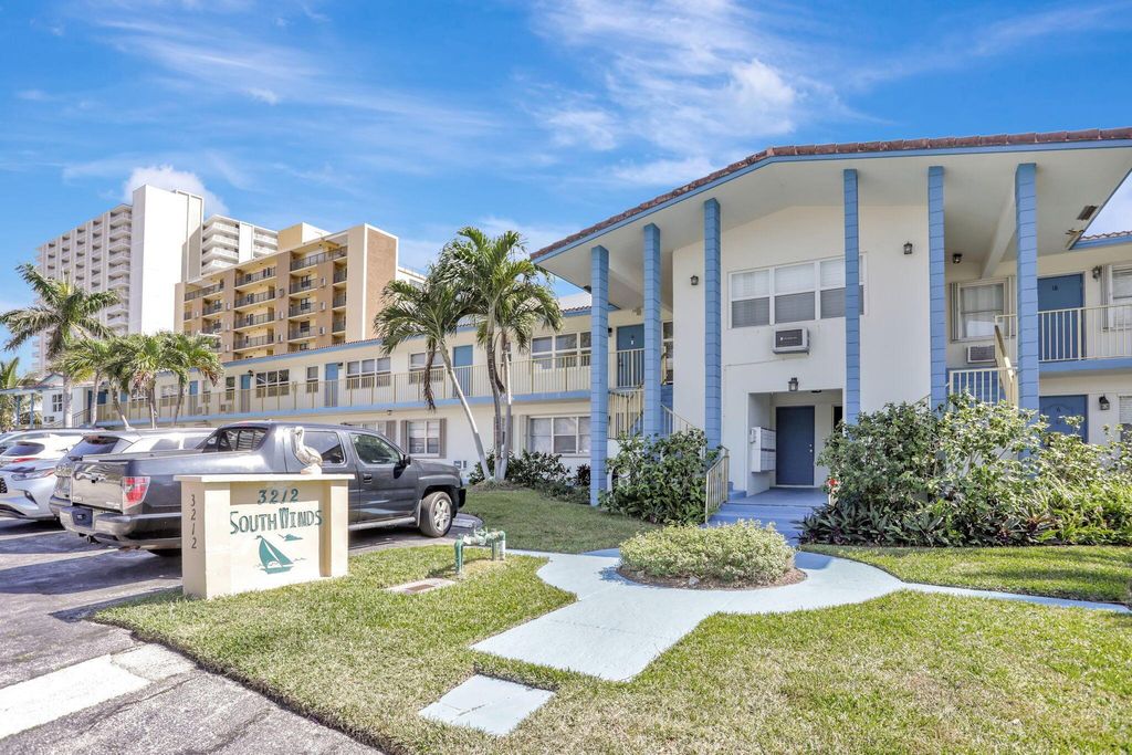 Photo of 3212 NE 8th Court #7, Pompano Beach, FL 33062 (MLS # R11138477)