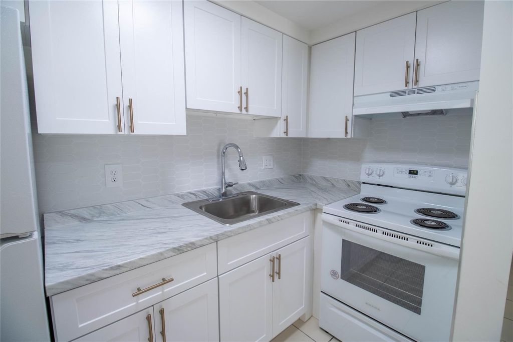 Photo of 1855 Adams Street #1, Hollywood, FL 33020 (MLS # F10445414)
