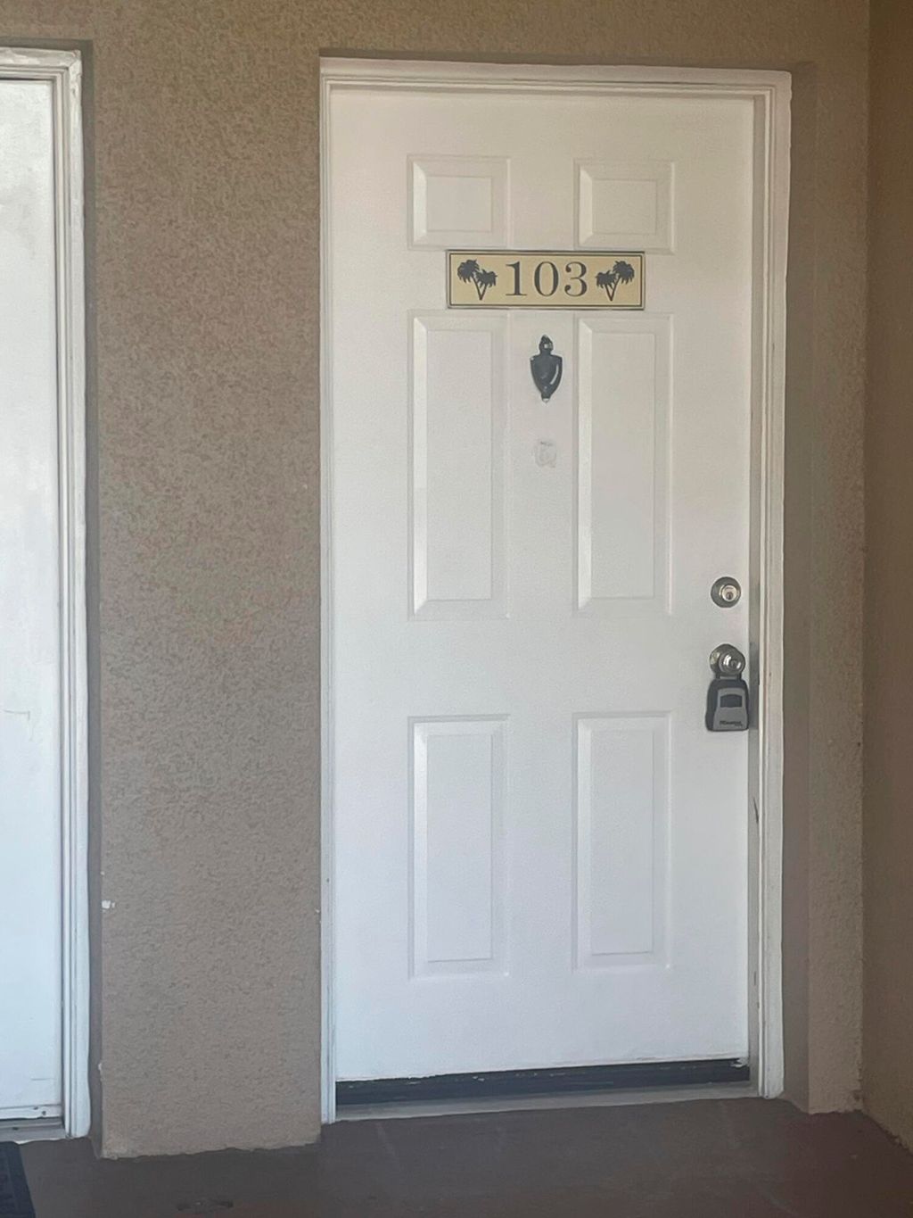 Photo of 815 W Boynton Beach Boulevard #Bdlg15- 103, Boynton Beach, FL 33426 (MLS # R11081530)