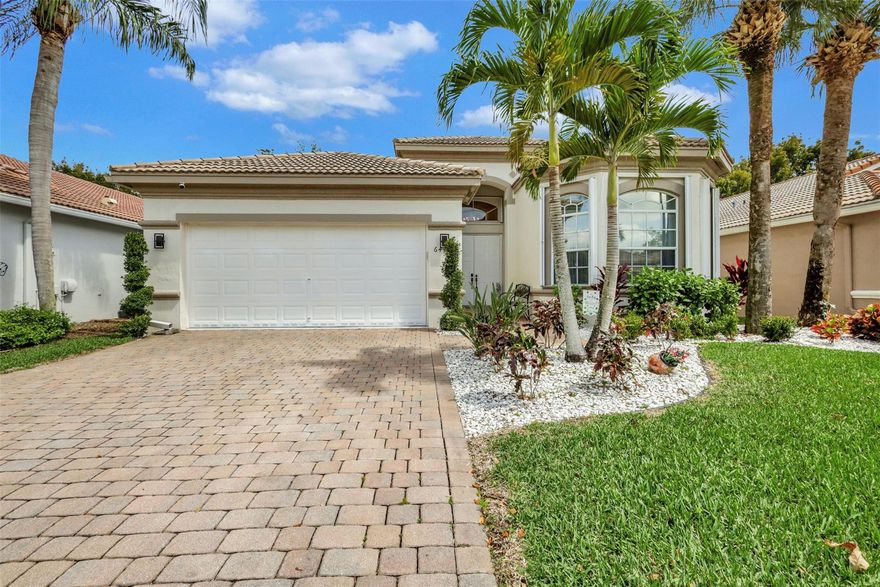 Discover the allure of this lovely Novara floor plan in the highly desirable Bellagio community. The high-volume ceilings set a welcoming tone. The updated kitchen seamlessly connects to the expansive family room. The office/den/third bedroom has a pocket door & automatic blind for privacy. The spacious master bedroom features a bay window for abundant natural light and a tray ceiling for added sophistication. Step outside to the screened and covered extended patio, reminiscent of your own aviary—a delightful retreat for enjoying the outdoors, especially with your pets. If you appreciate nature, you will love this natural setting. A/C is 2022, hot water heater is 2018, and the roof is 2002.