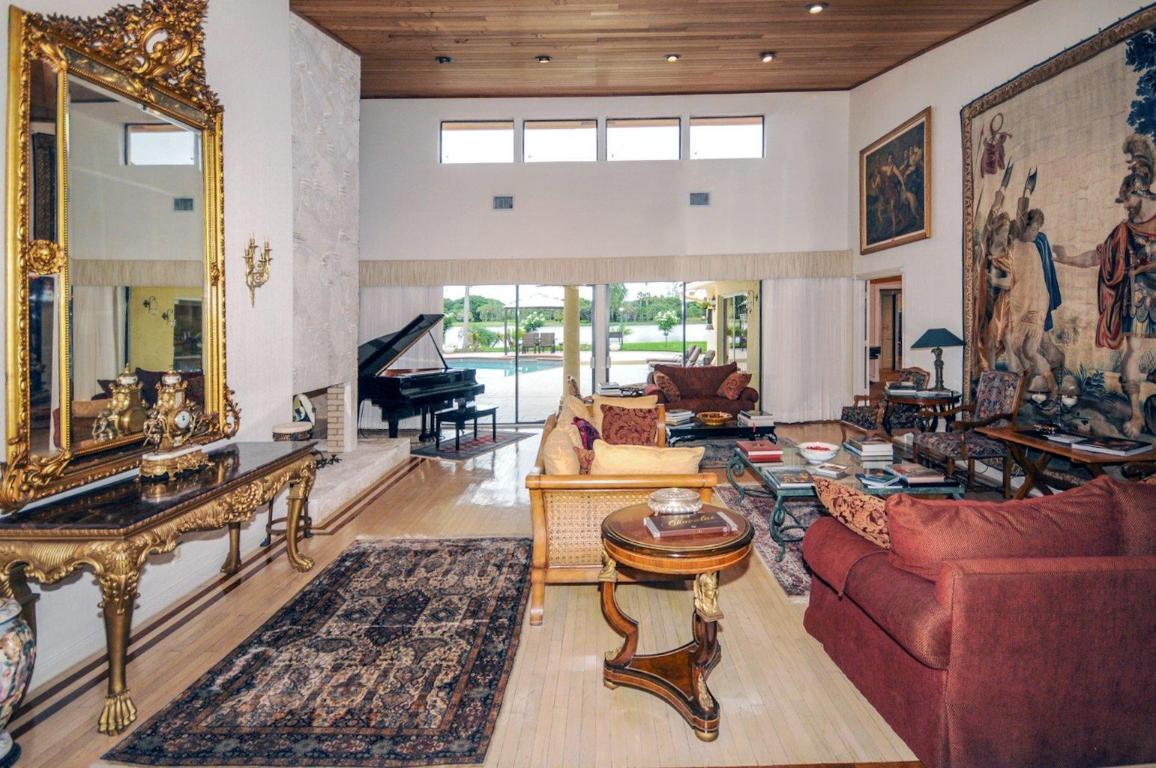 Le Lac - Residential