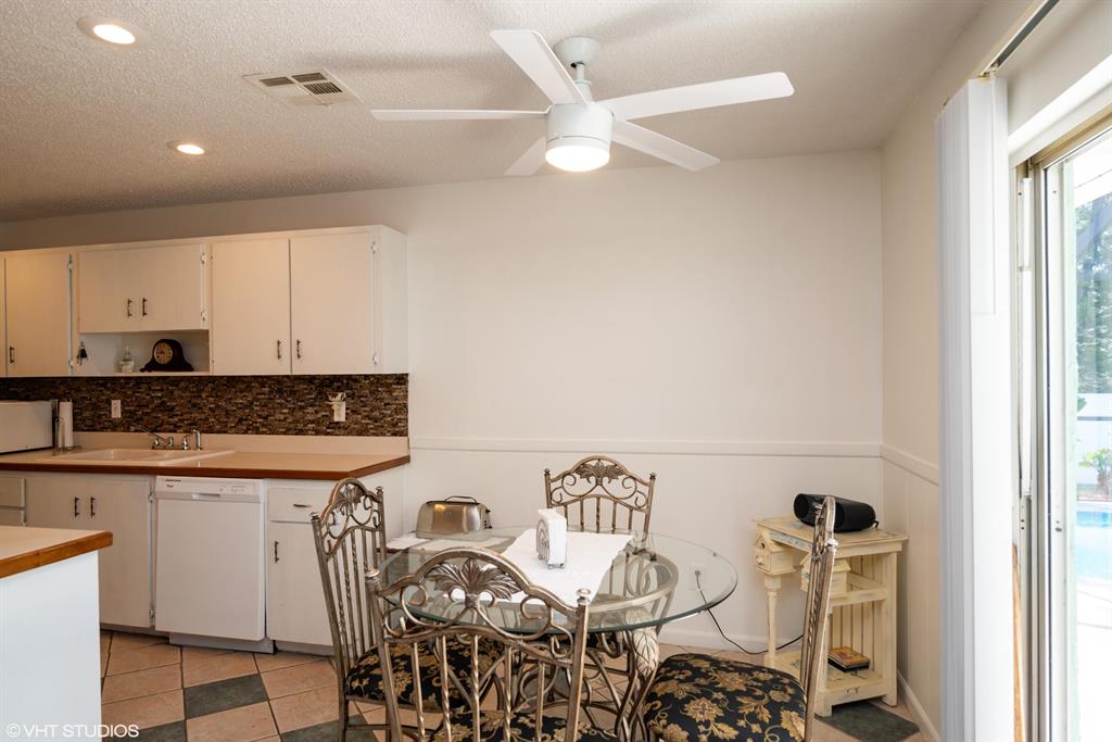 VERO BEACH HIGHLANDS SUB UNIT 4 - Residential