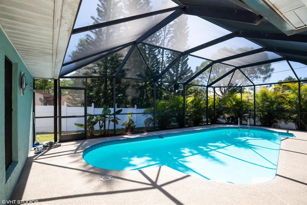 VERO BEACH HIGHLANDS SUB UNIT 4 - Residential