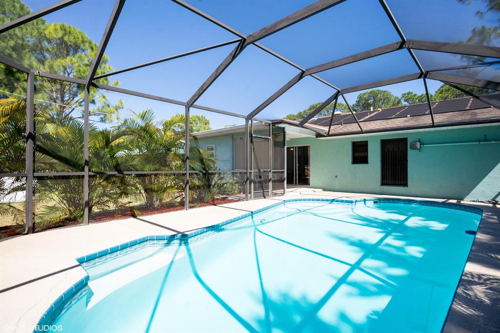 VERO BEACH HIGHLANDS SUB UNIT 4 - Residential