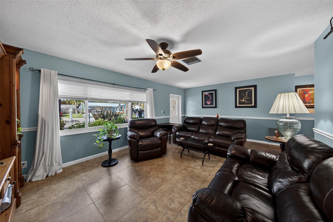 Palm-Aire Village Sec 3 - Residential