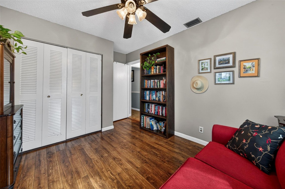 Palm-Aire Village Sec 3 - Residential