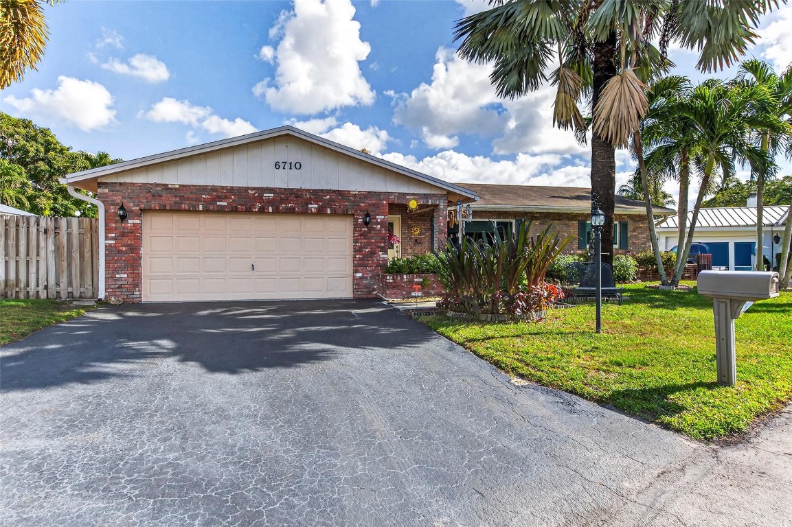 Palm-Aire Village Sec 3 - Residential