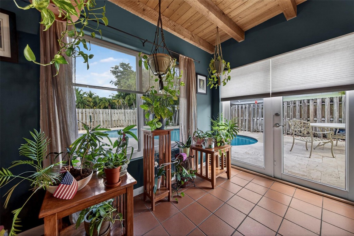 Palm-Aire Village Sec 3 - Residential