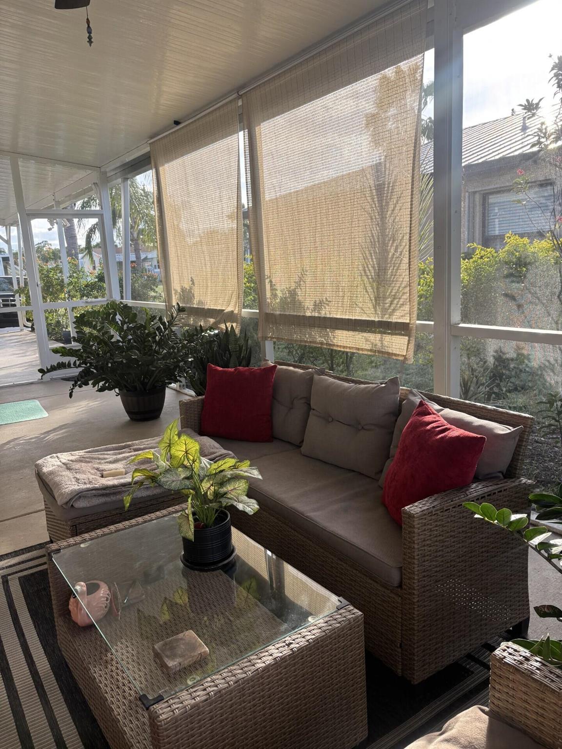 Spanish Lakes One - Residential