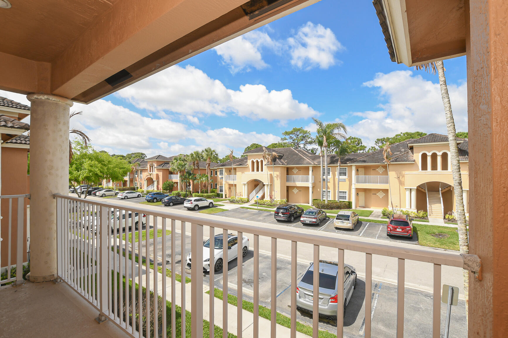 CASTLE PINES CONDOMINIUM - Residential