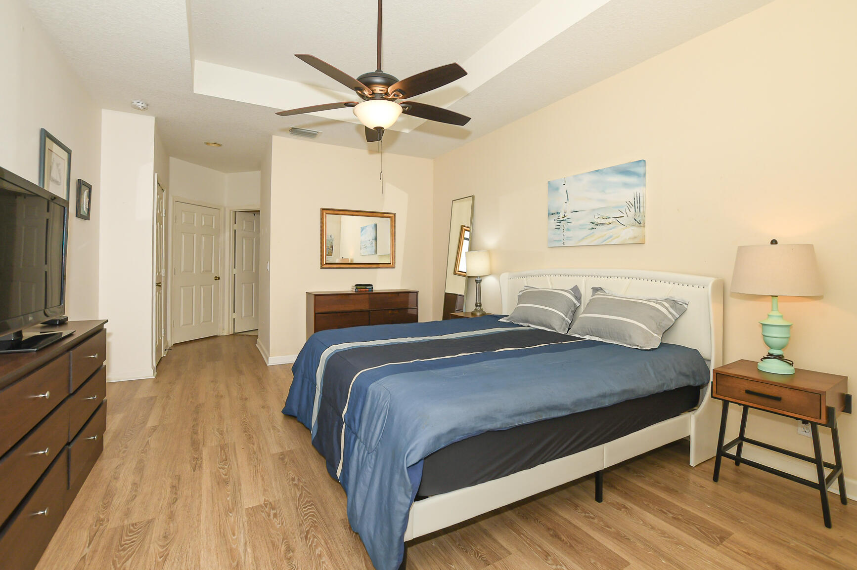 CASTLE PINES CONDOMINIUM - Residential