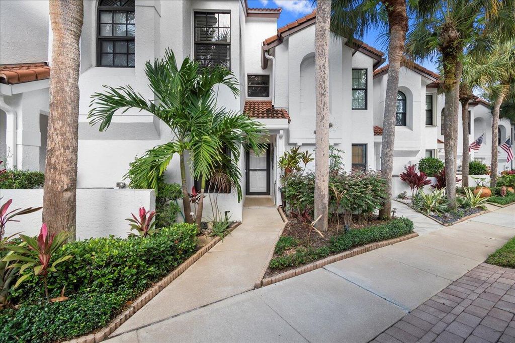 Photo of 2379 Treasure Isle Drive #24, Palm Beach Gardens, FL 33410 (MLS # R11085541)