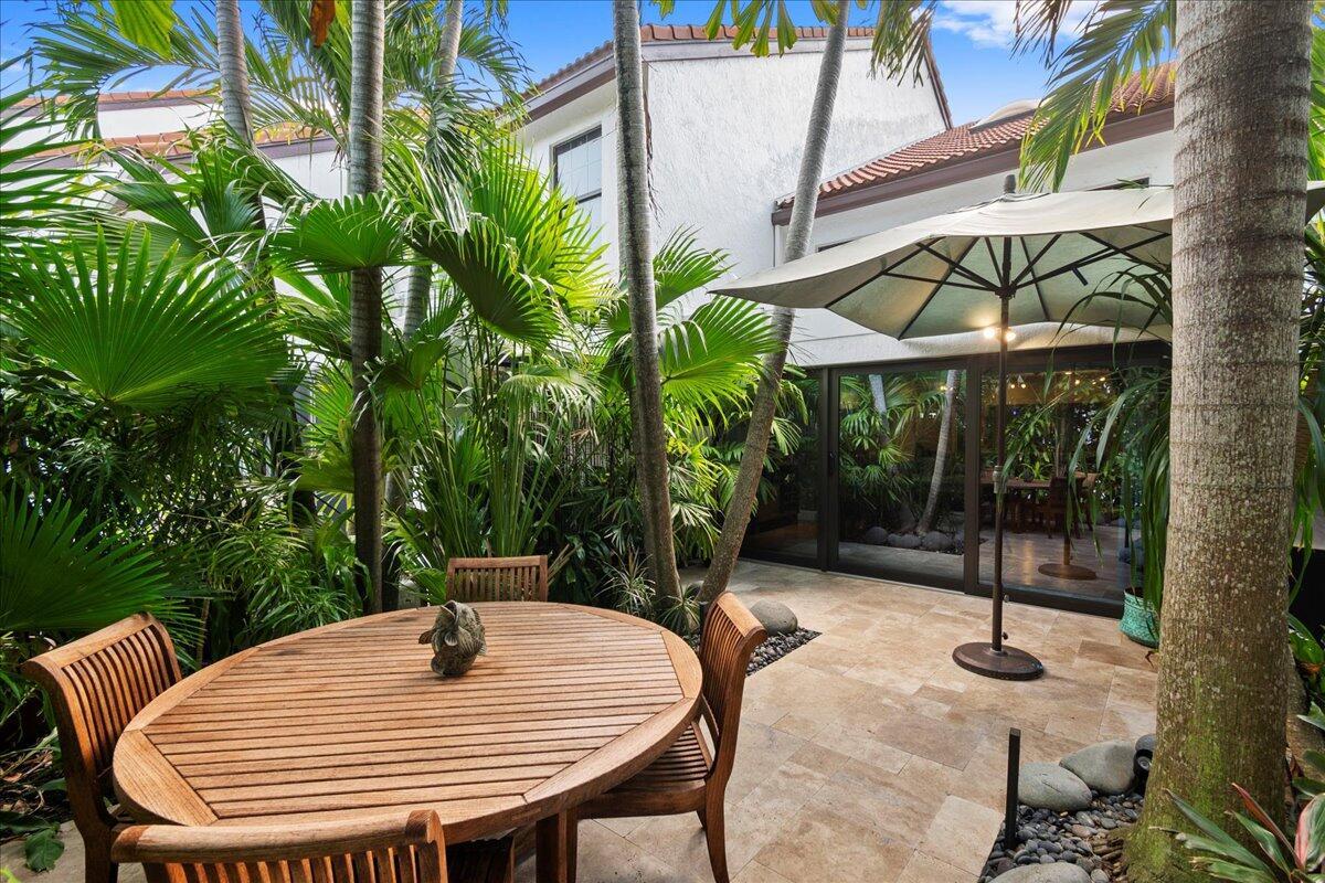 View photos, virtual tours, details... 2379 Treasure Isle Drive 24