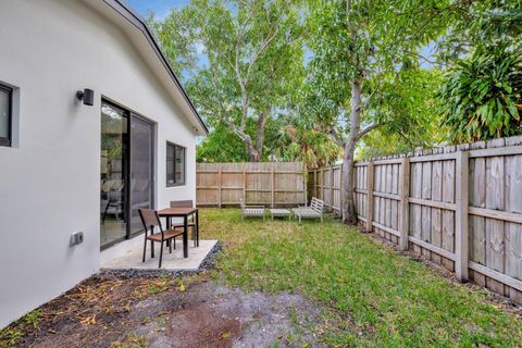 A home in Oakland Park