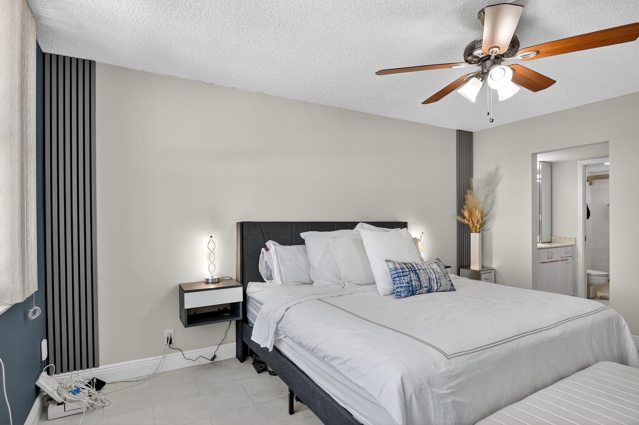 Tropic Bay Condo - Residential