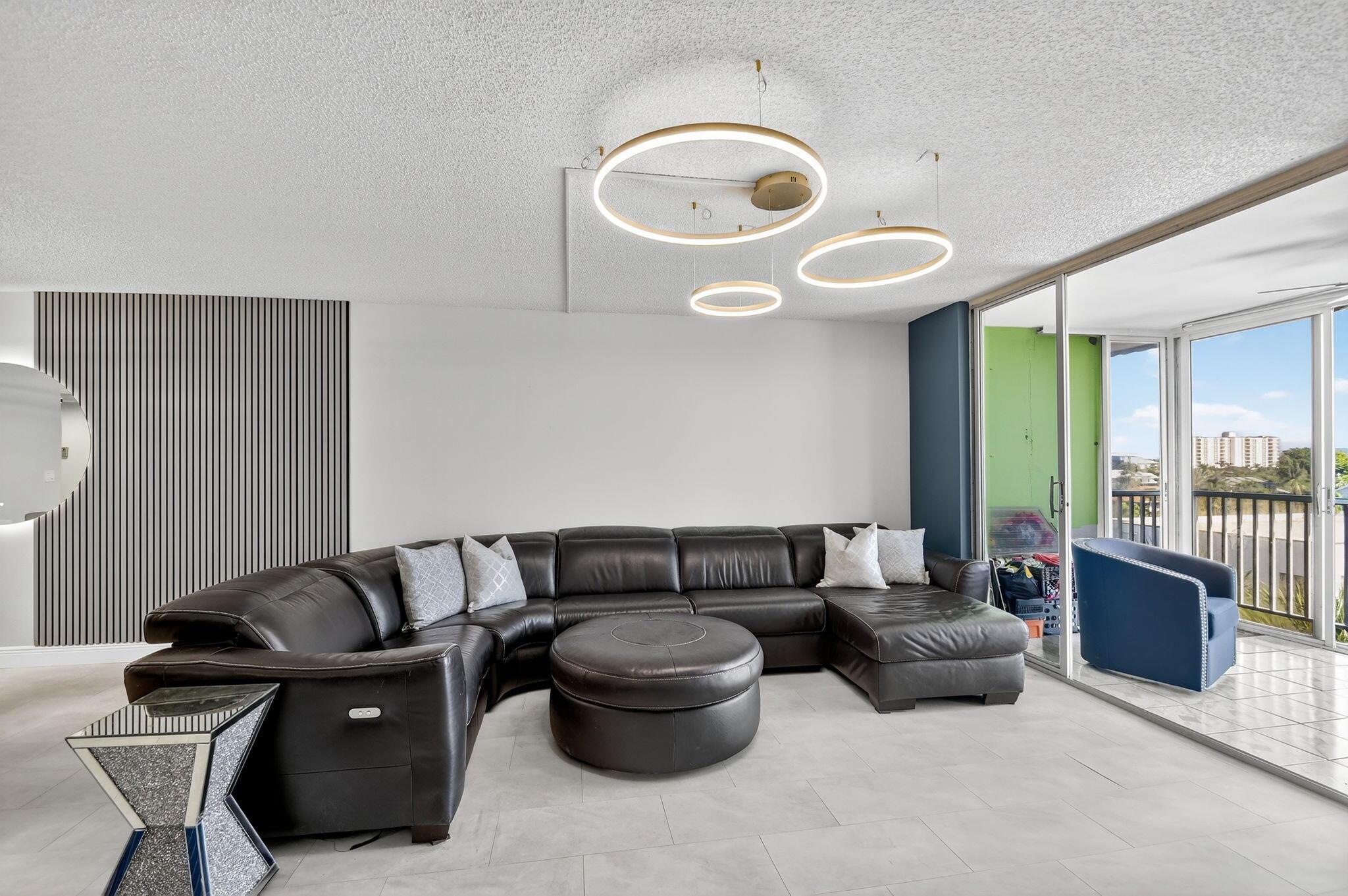 Tropic Bay Condo - Residential