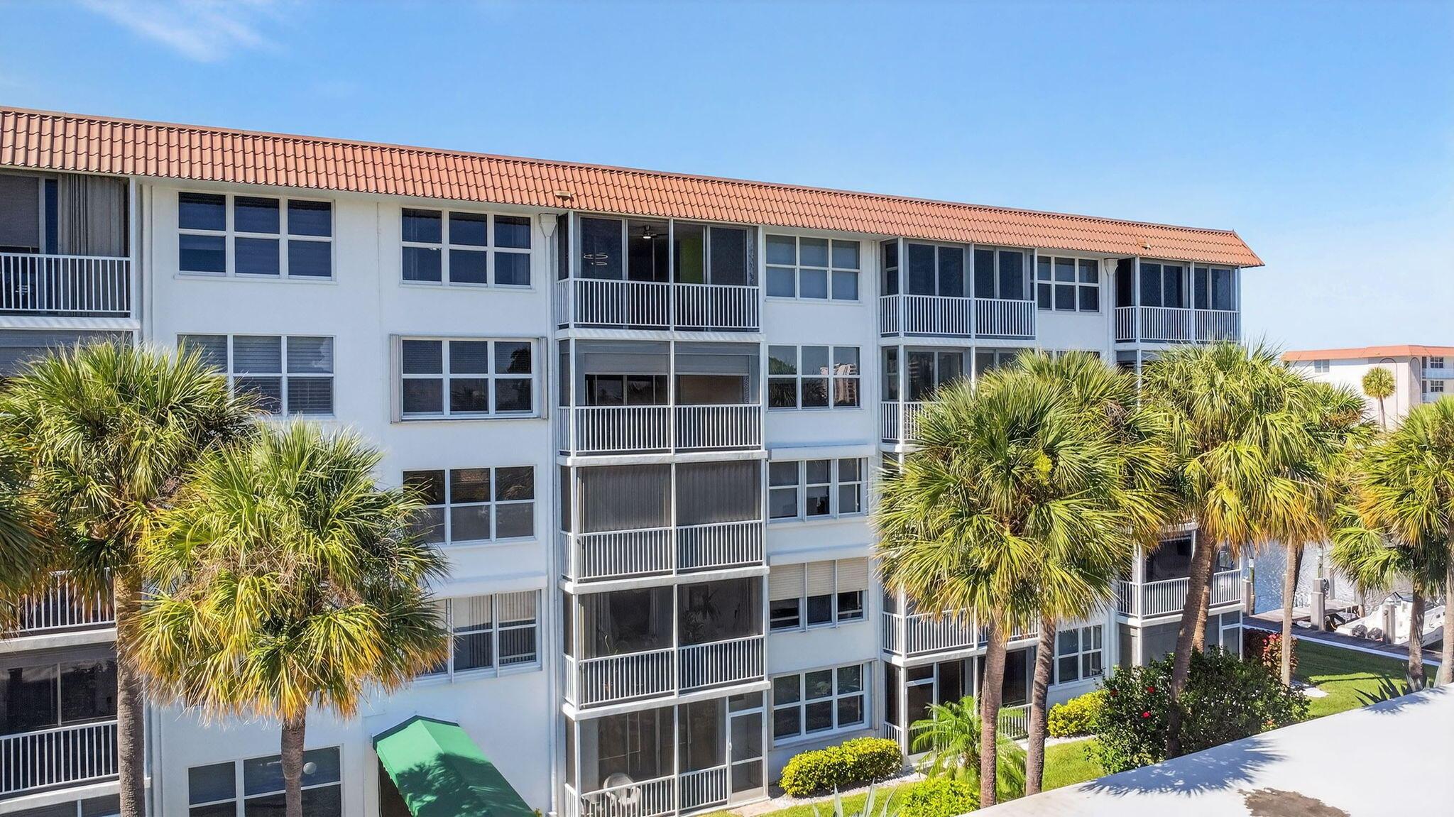 Tropic Bay Condo - Residential