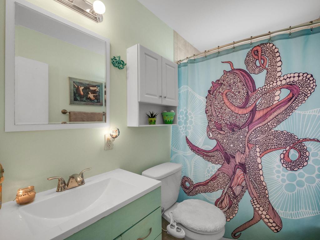 NORTH LAKE WORTH - Residential