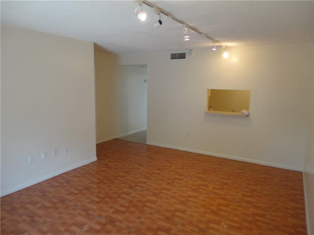 Photo of 711 N Pine Island Road #206, Plantation, FL 33324 (MLS # B26028324)