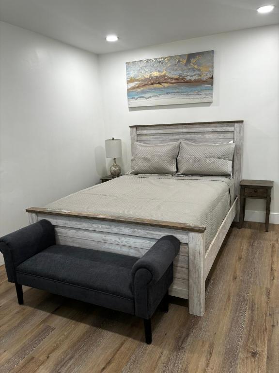 SUGAR POND MANOR OF WELLI - Residential Lease