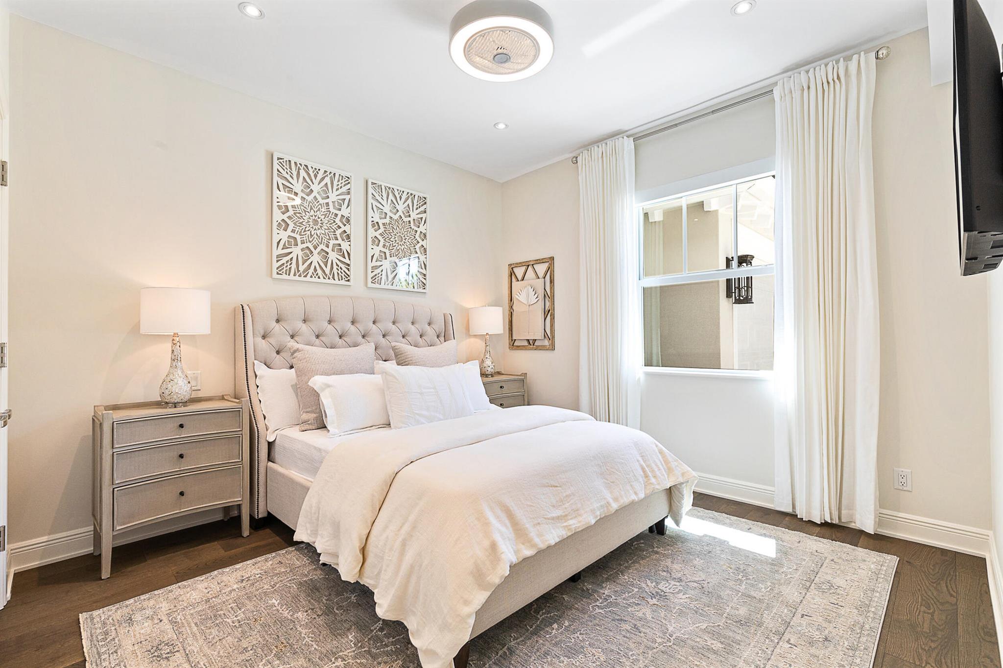 Sandy Depths - Residential