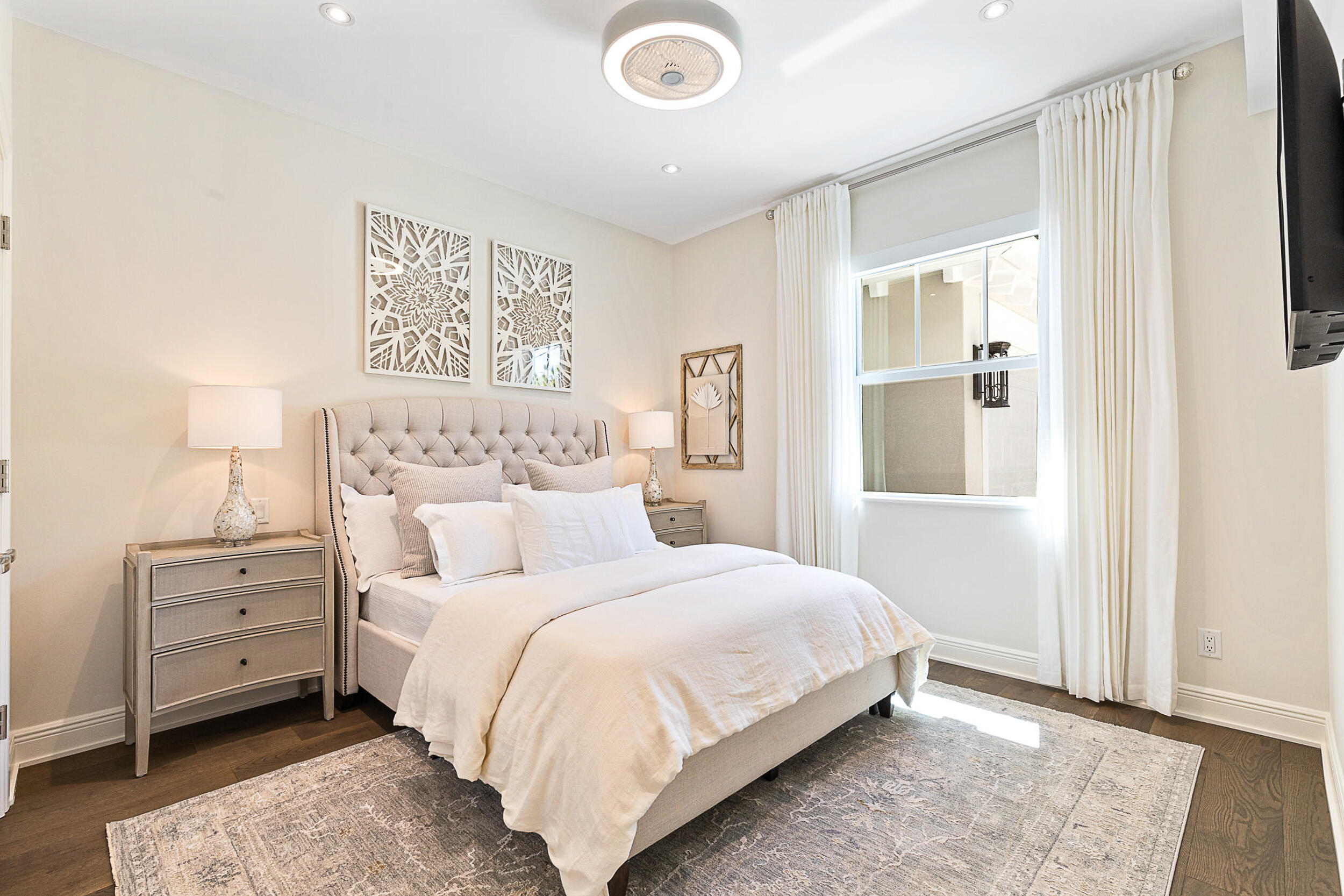 Sandy Depths - Residential