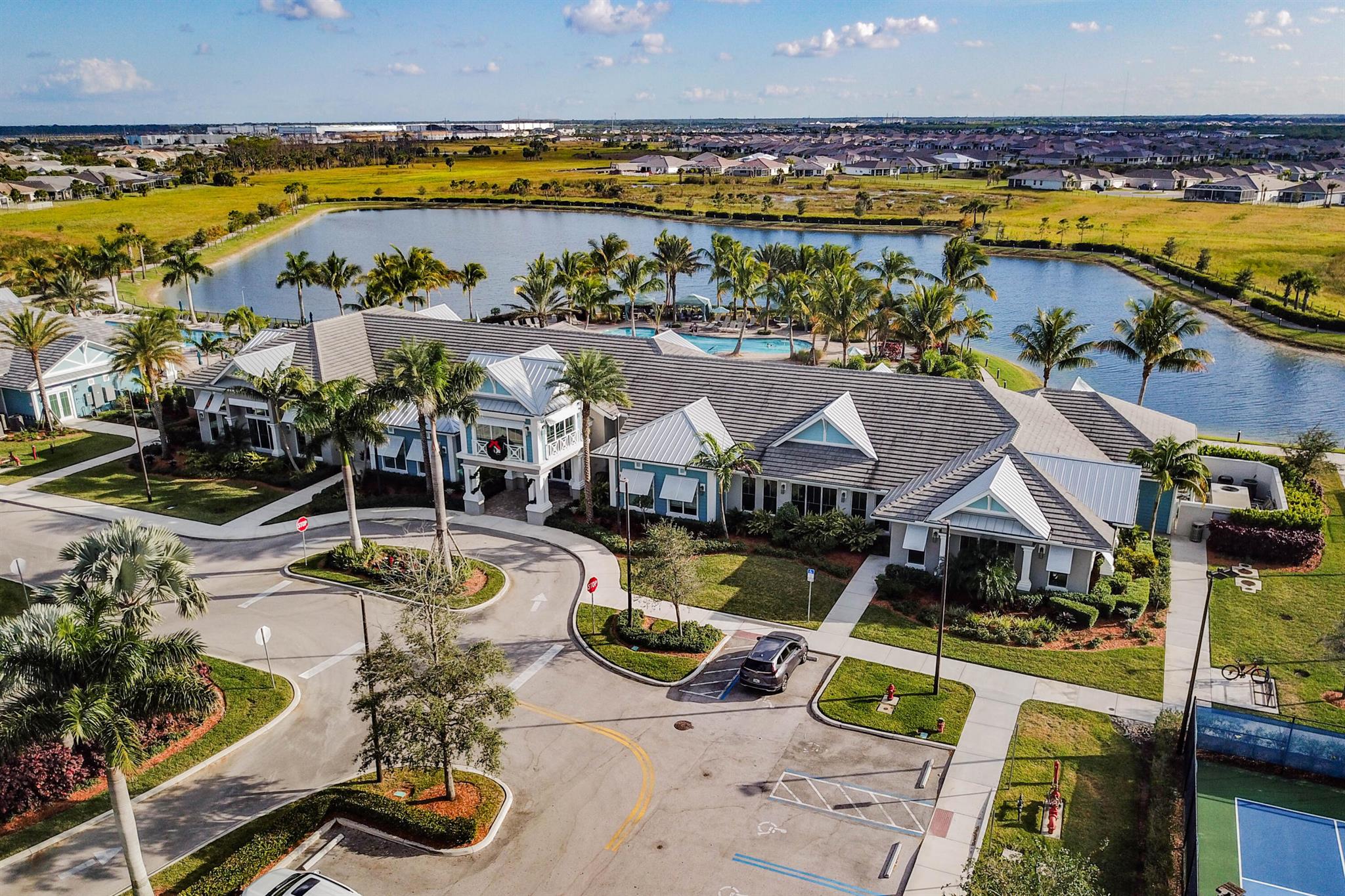 DEL WEBB AT TRADITION - Residential