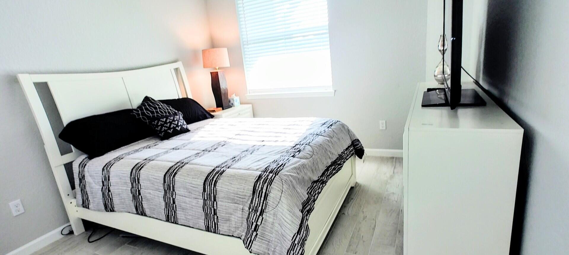 DEL WEBB AT TRADITION - Residential