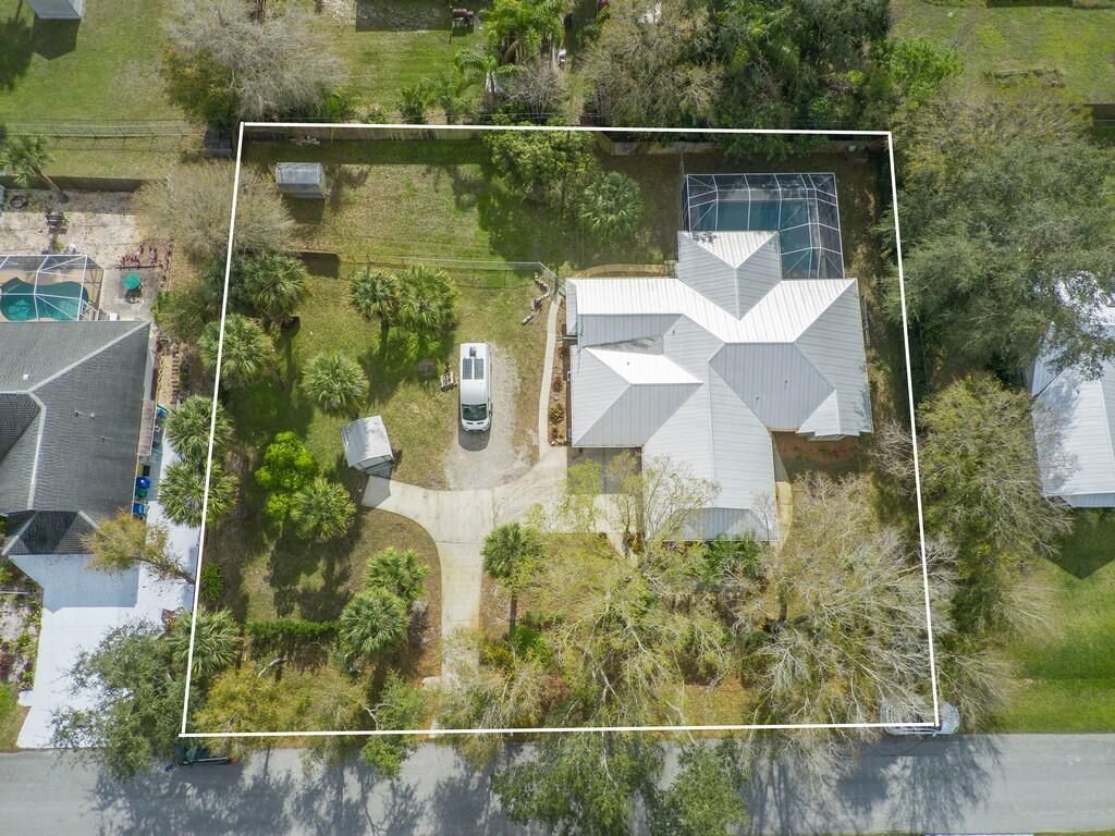 Photo of 632 Benedictine Terrace, Sebastian, FL 32958 (MLS # R11157537)