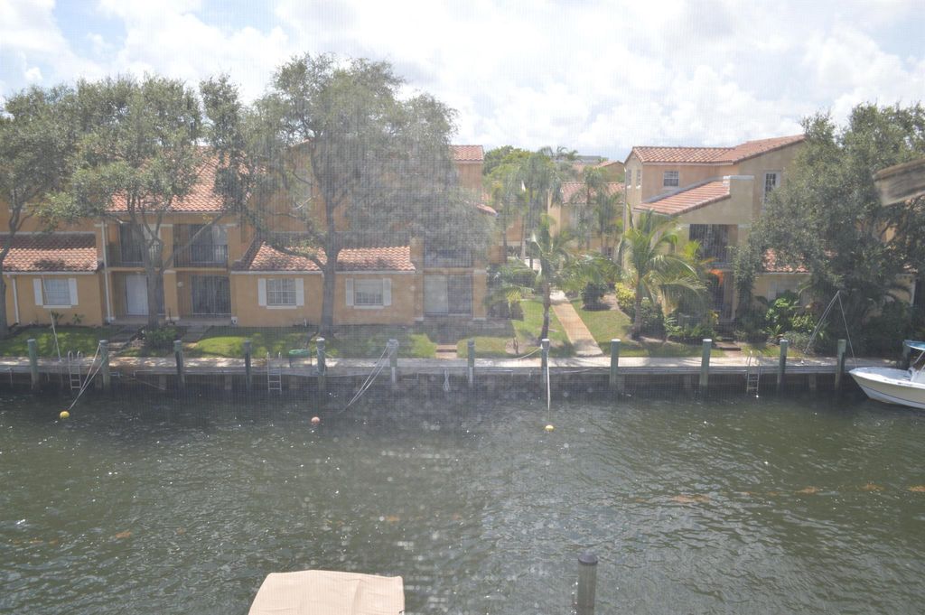 Photo of 120 Lehane Terrace #311, North Palm Beach, FL 33408 (MLS # R11025038)