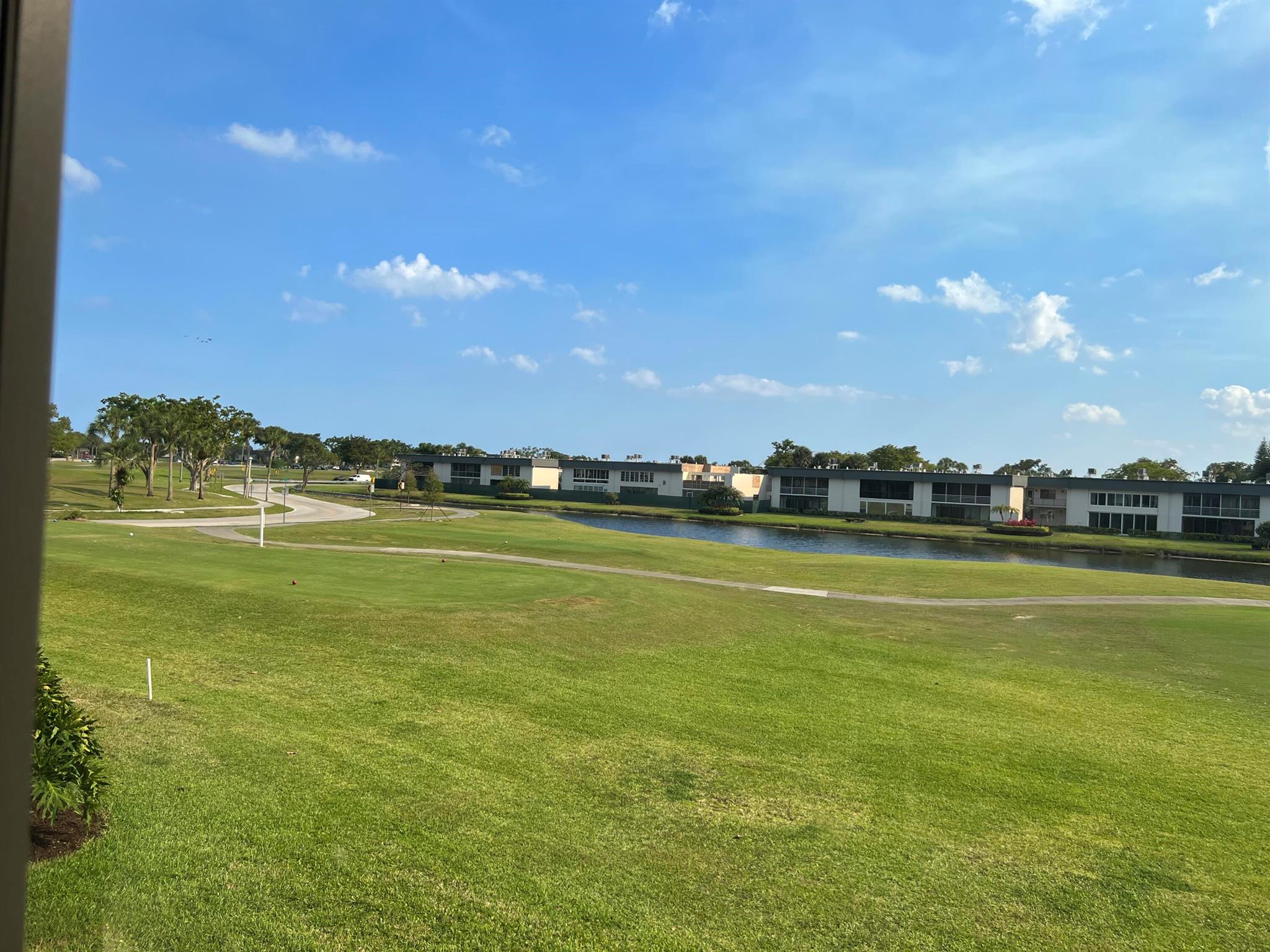 KINGS POINT FLANDERS COND - Residential