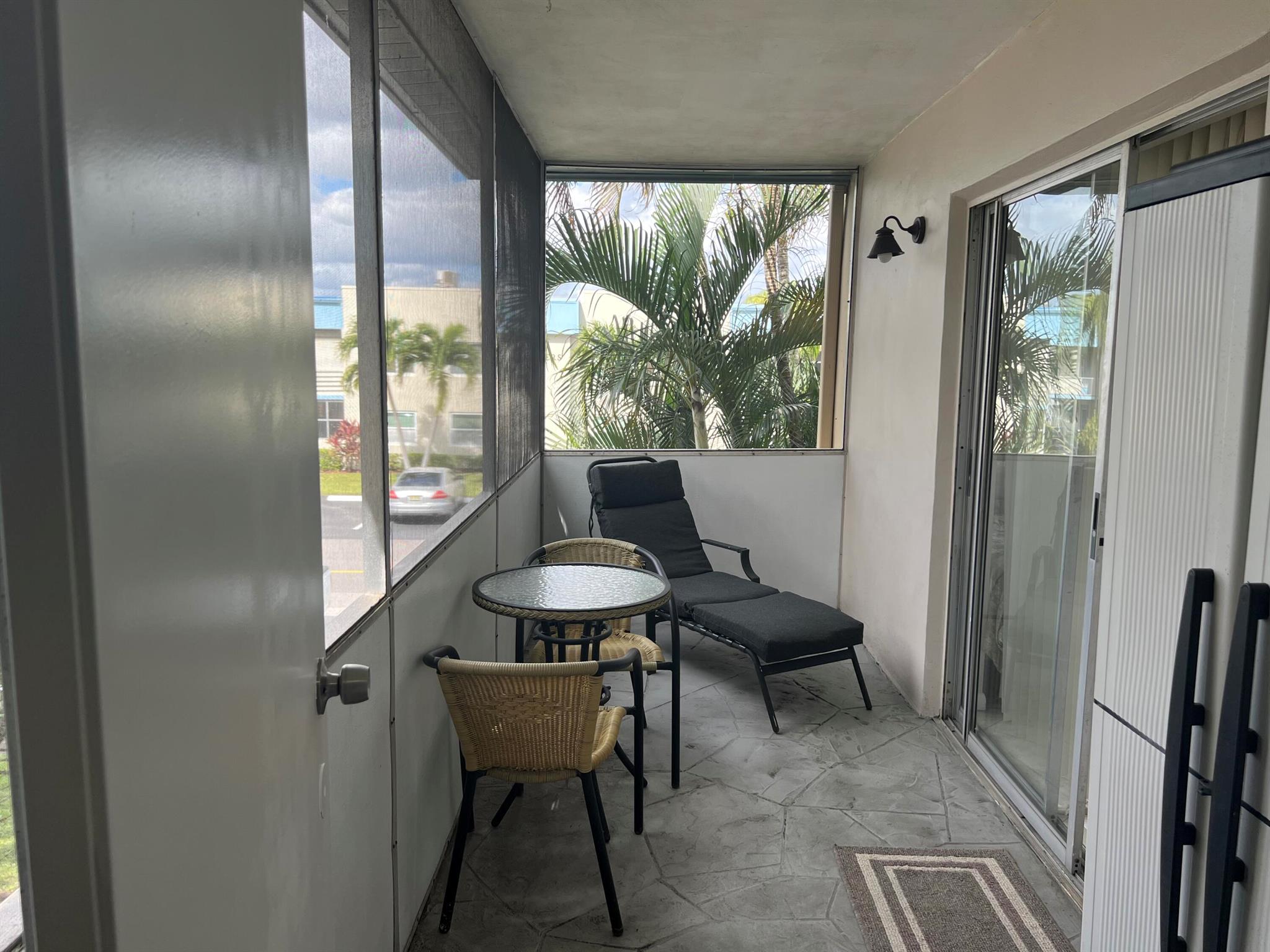 KINGS POINT FLANDERS COND - Residential