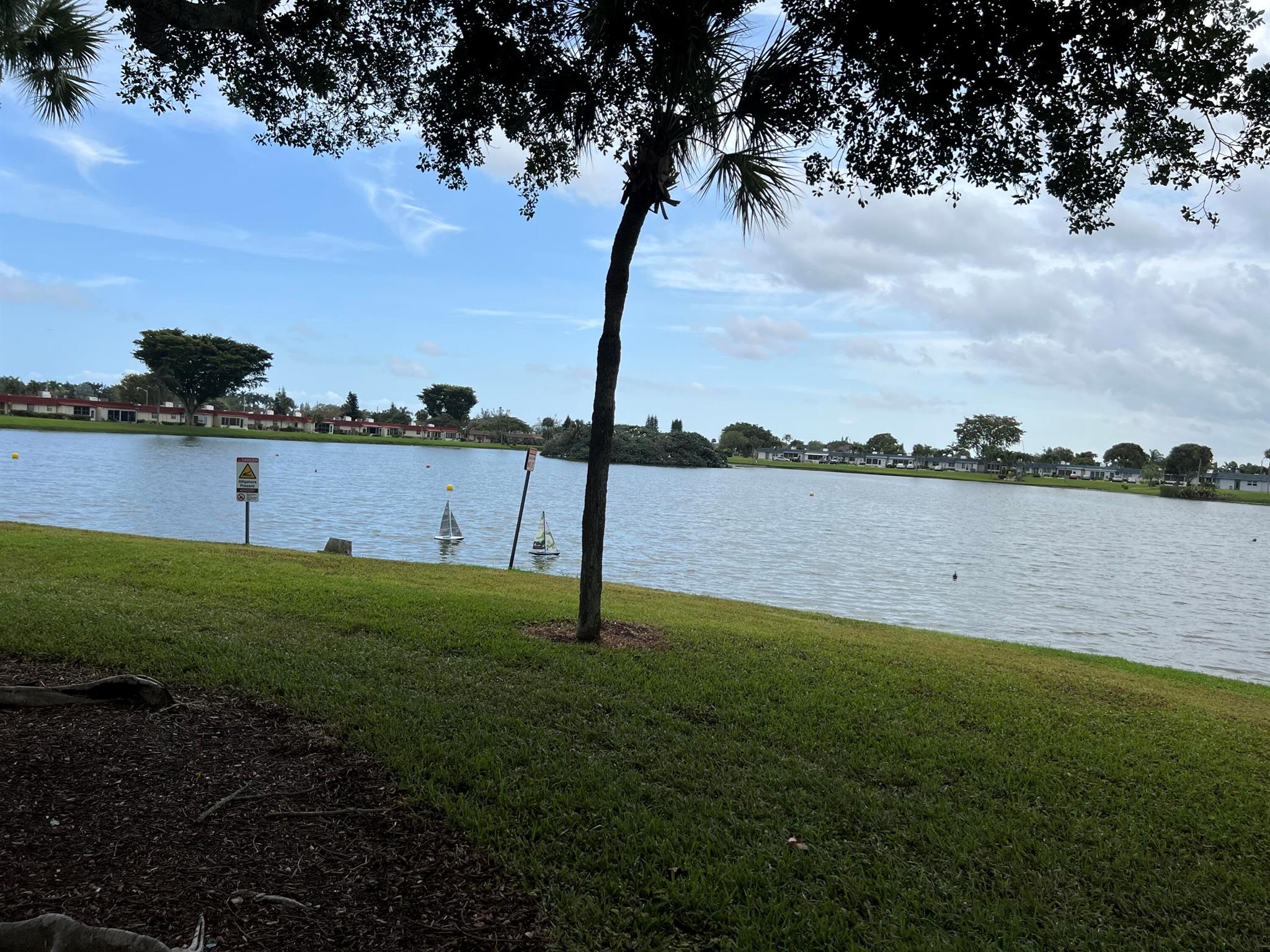 KINGS POINT FLANDERS COND - Residential