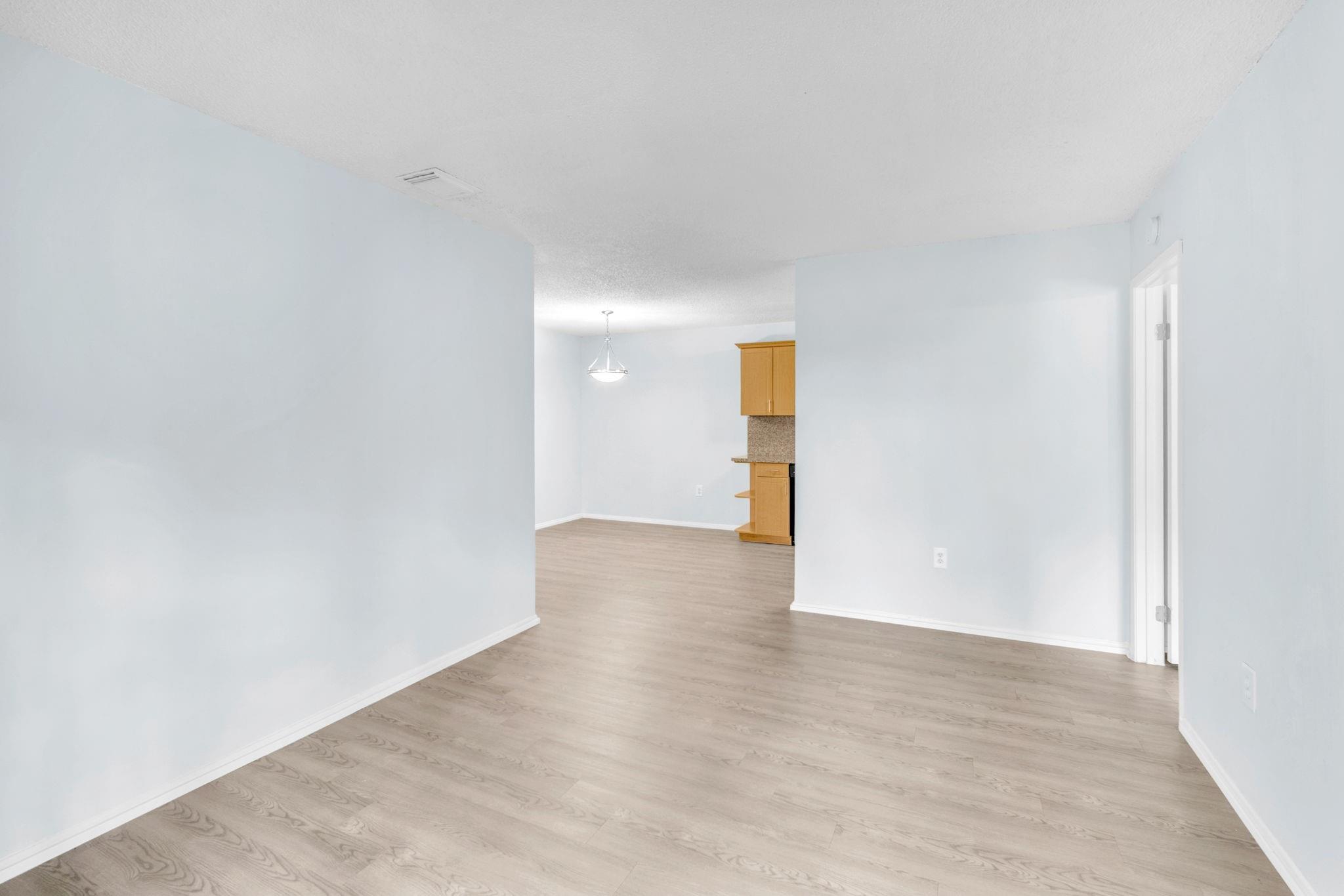 FAIRWAY VIEW - Residential Lease