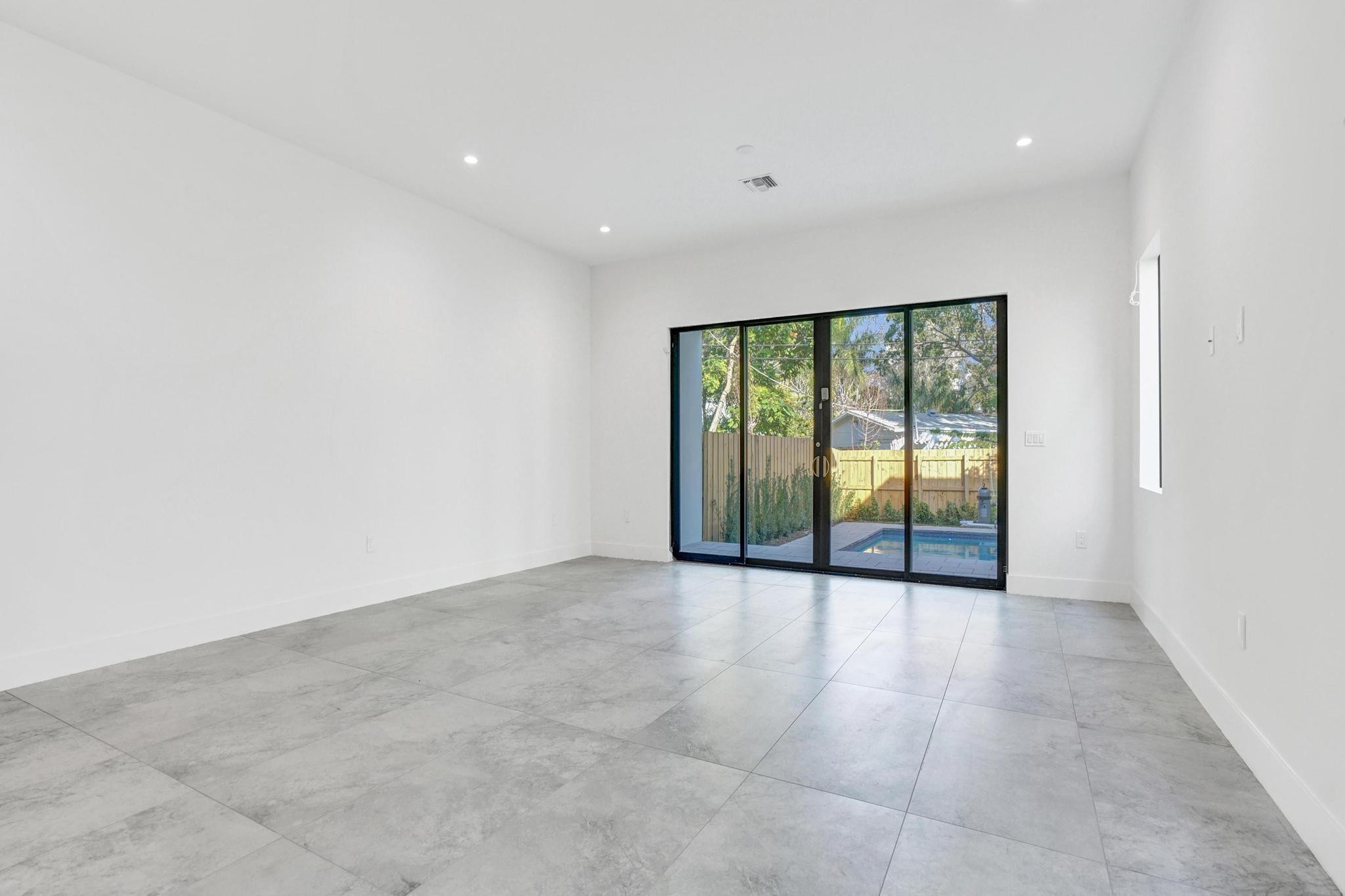 MRS ELVA A TRUAX - Residential Lease