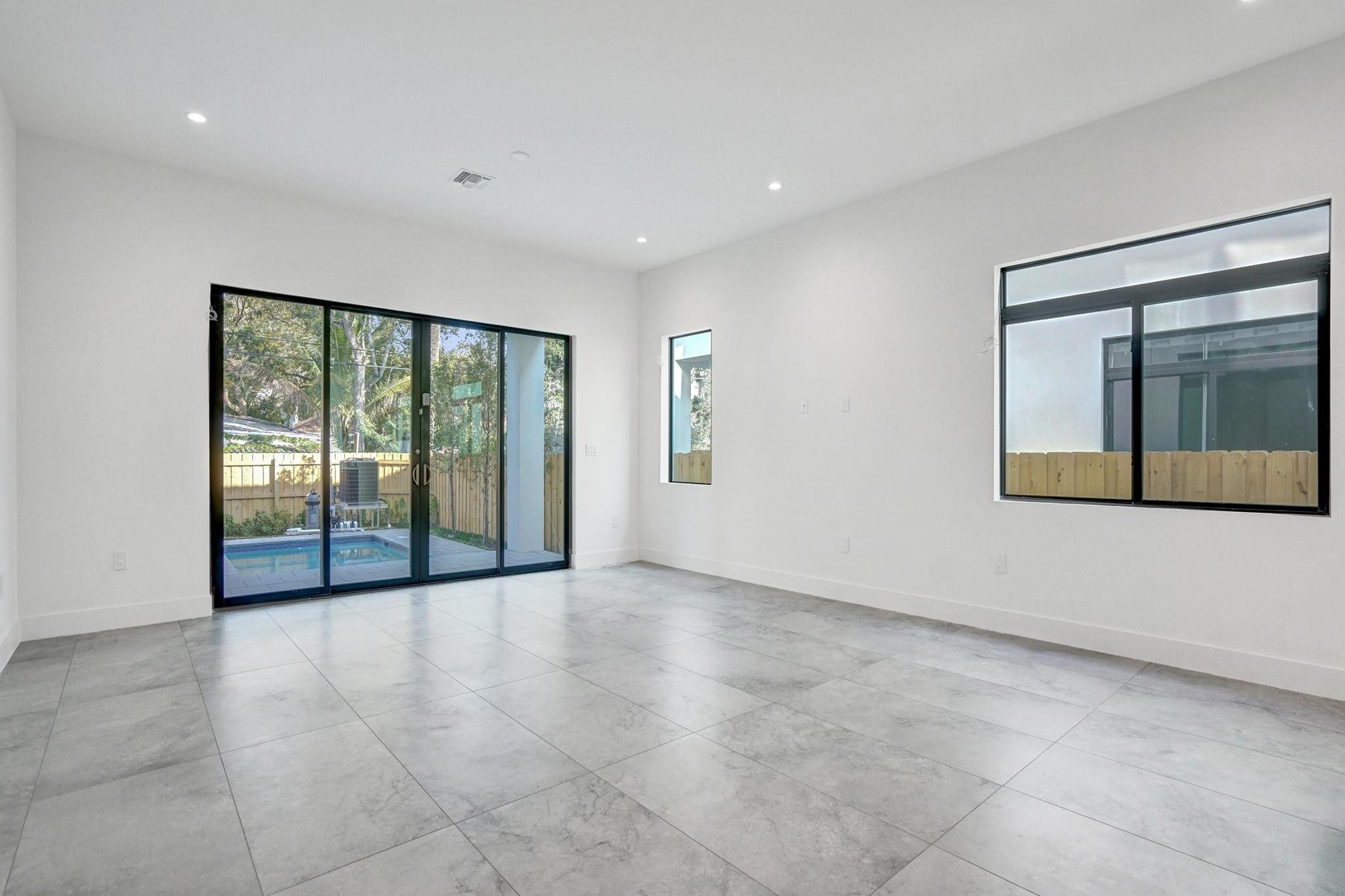 MRS ELVA A TRUAX - Residential Lease