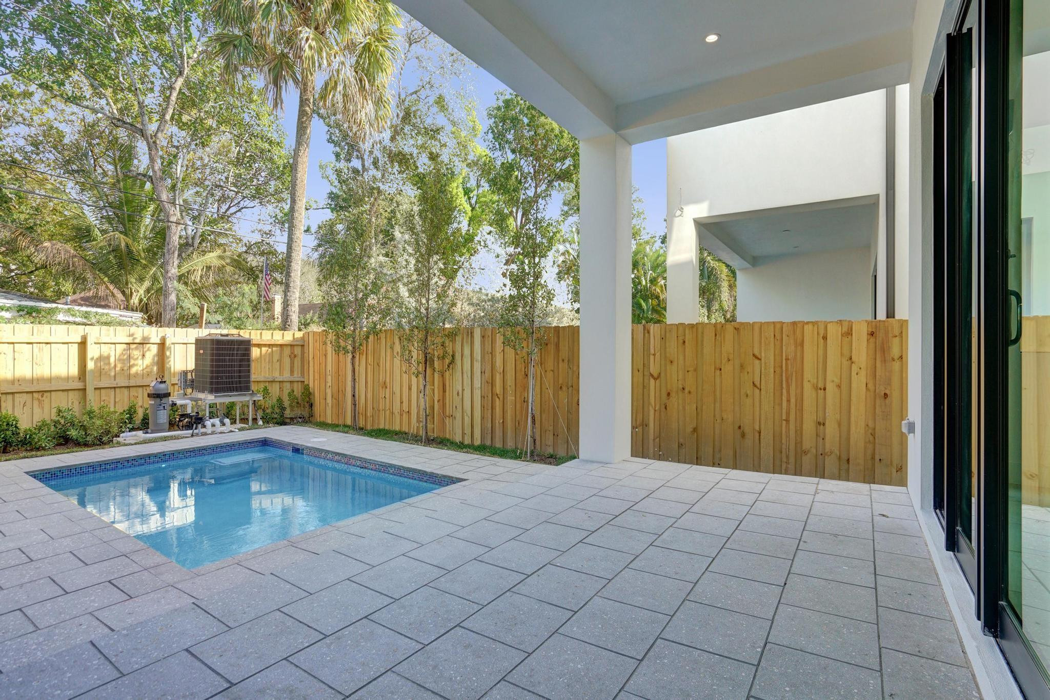MRS ELVA A TRUAX - Residential Lease