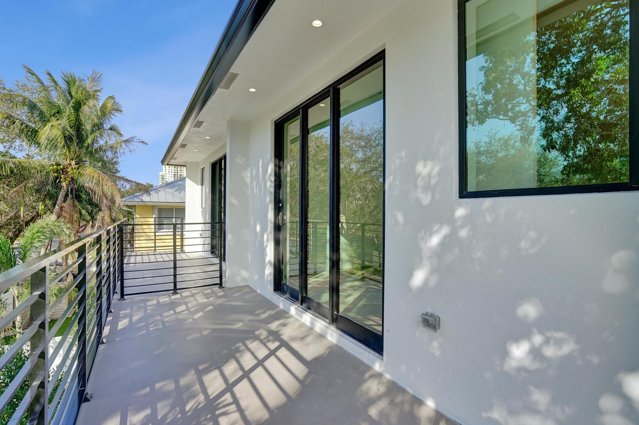 MRS ELVA A TRUAX - Residential Lease