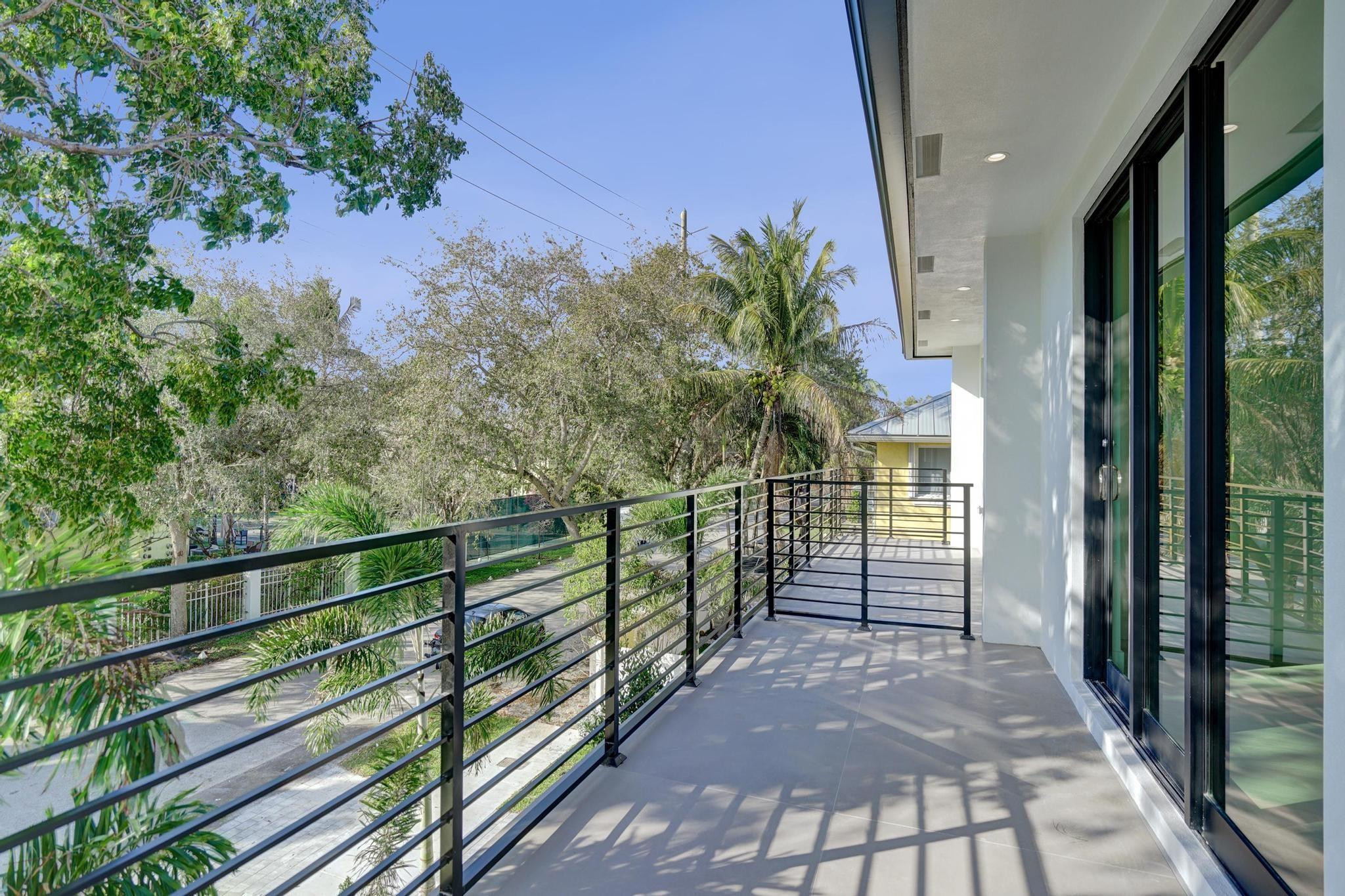 MRS ELVA A TRUAX - Residential Lease