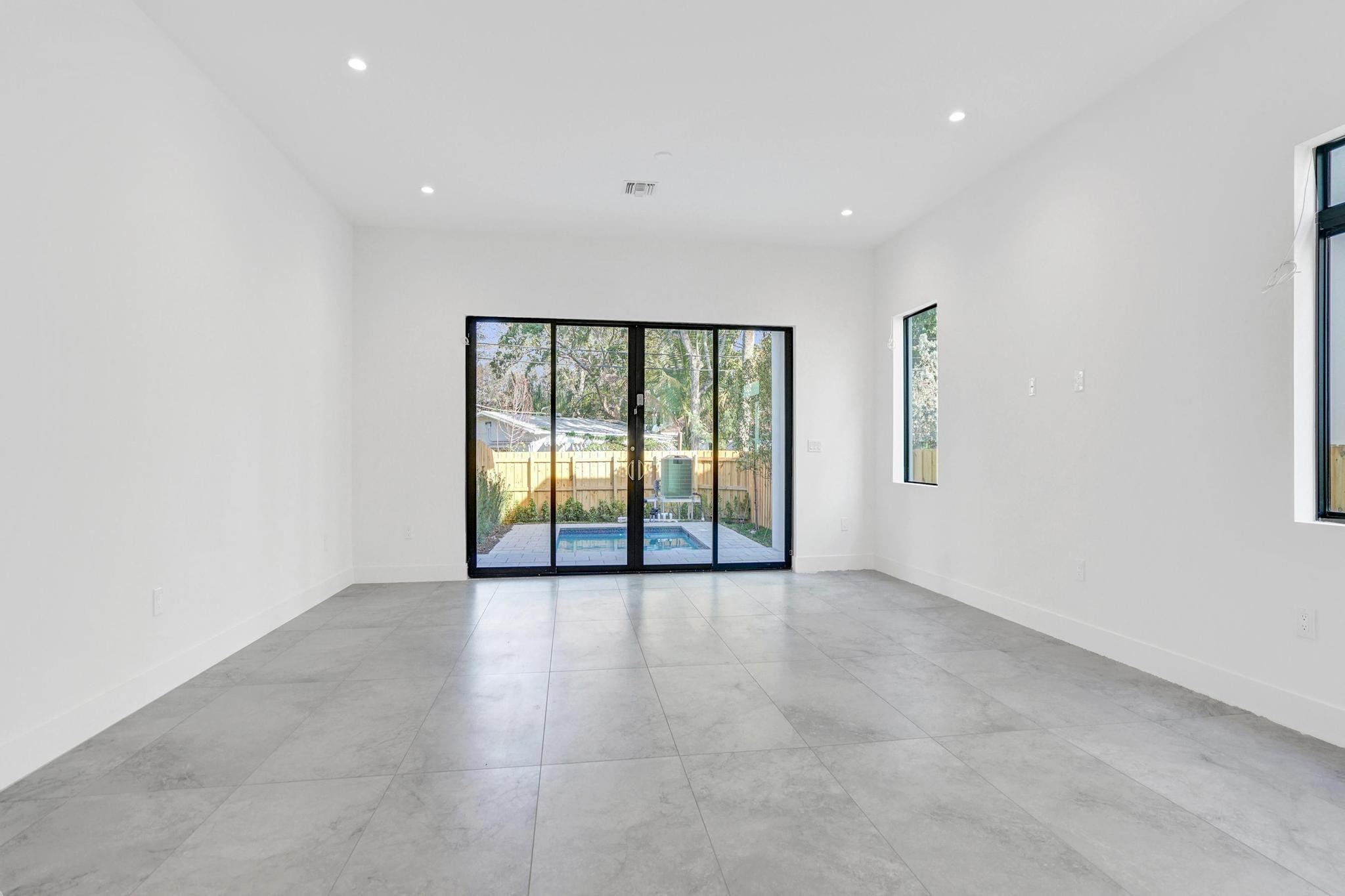 MRS ELVA A TRUAX - Residential Lease