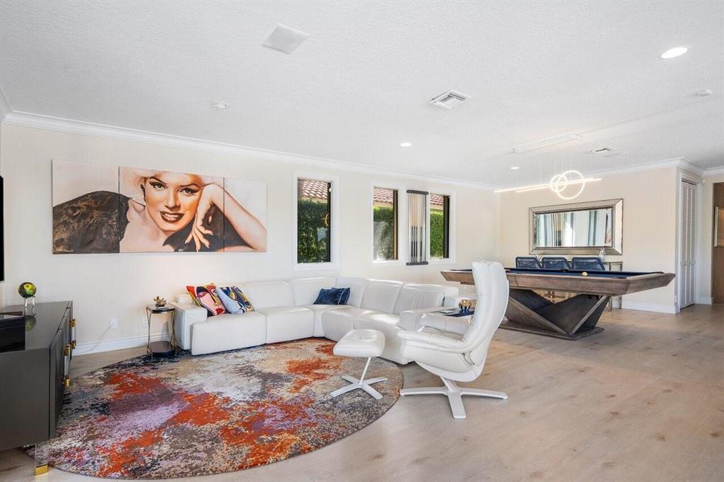 LAKE ROGERS ISLE UNIT C - Residential