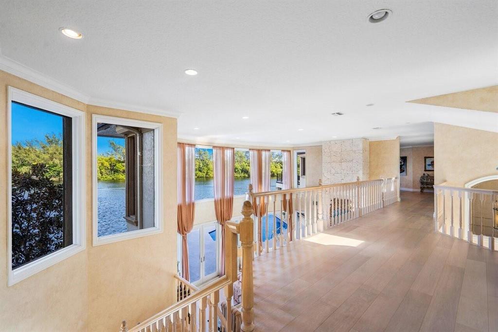 LAKE ROGERS ISLE UNIT C - Residential