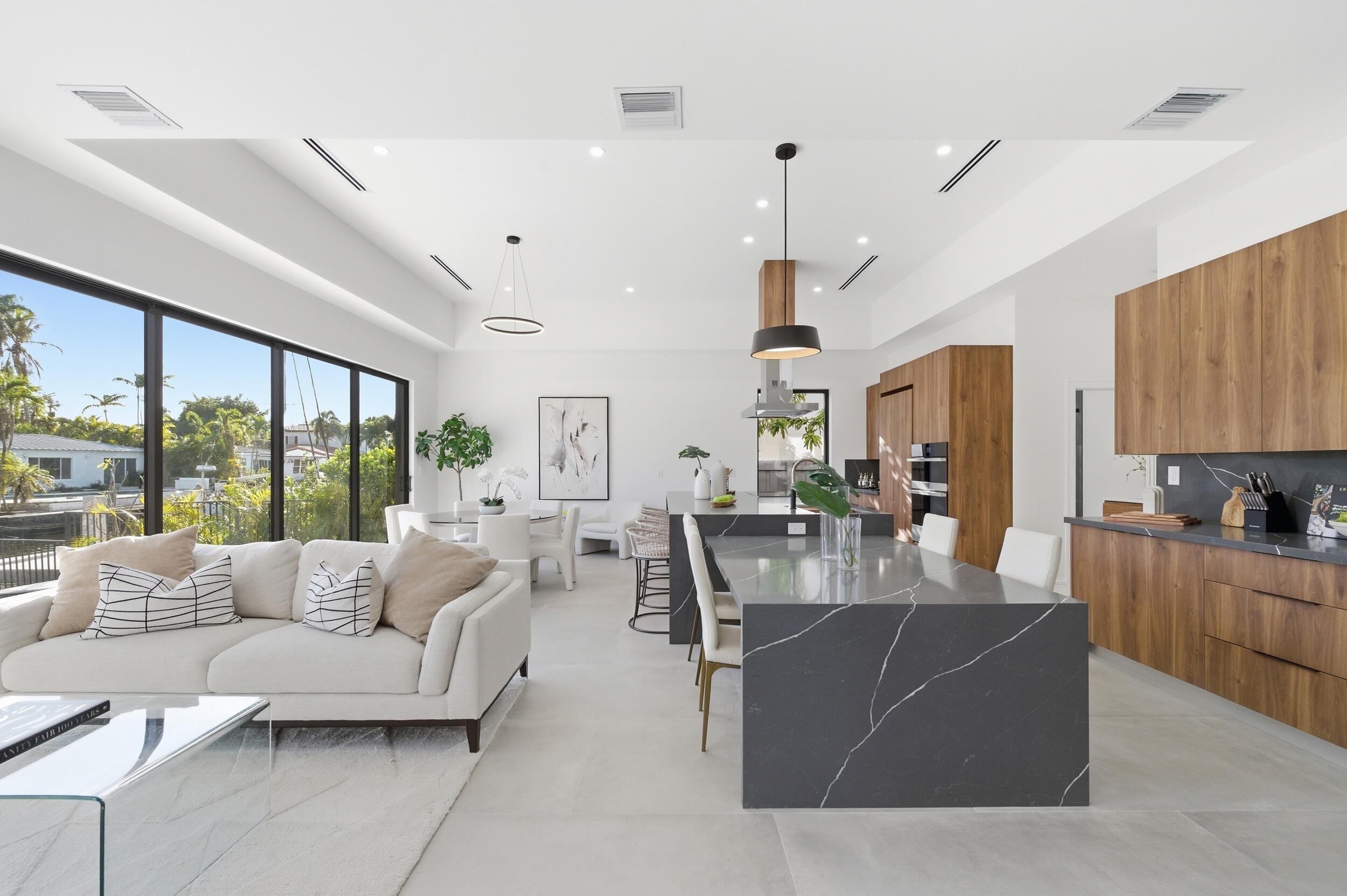 SOUTH NEW RIVER ISLES SEC - Residential