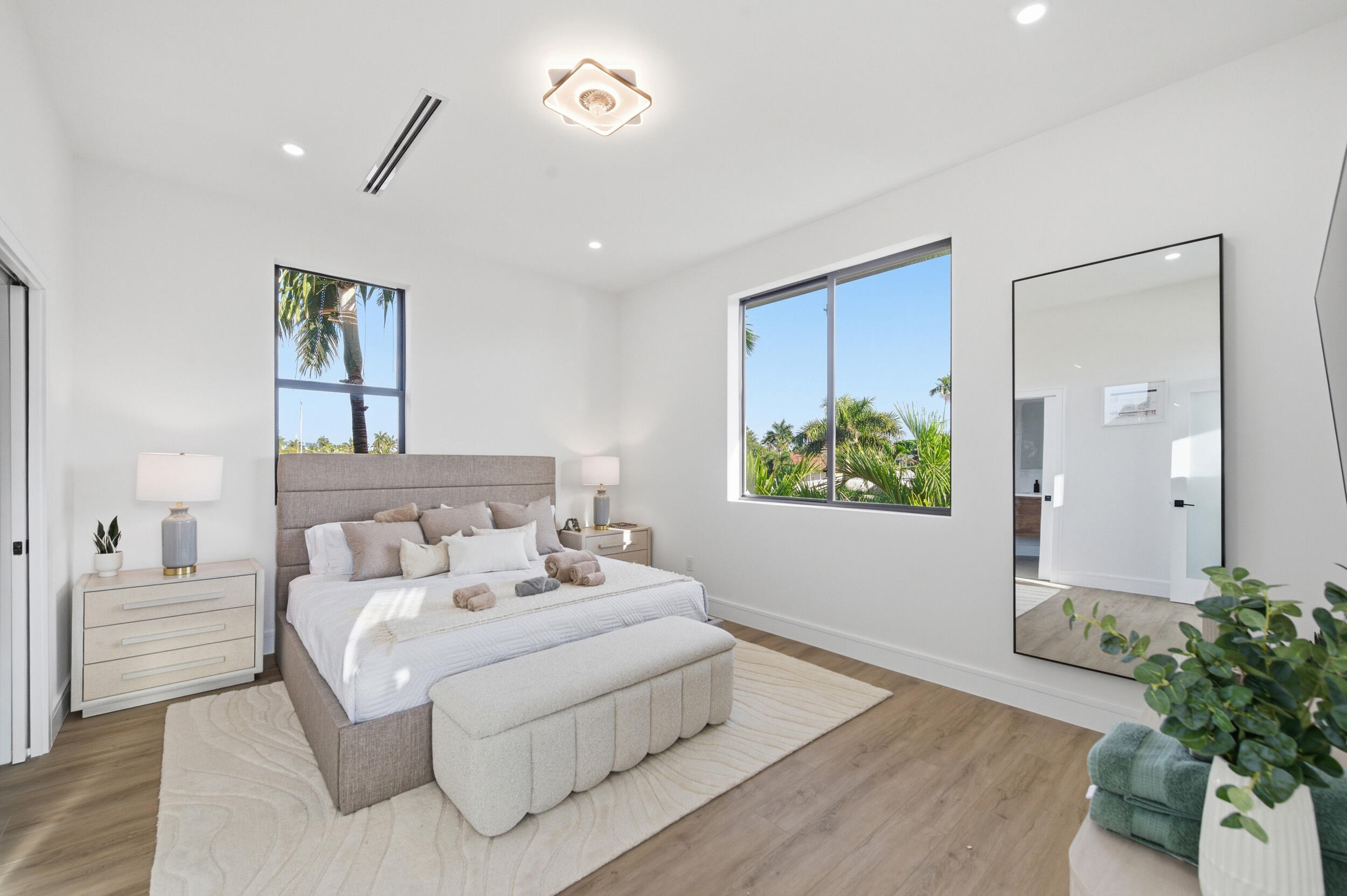 SOUTH NEW RIVER ISLES SEC - Residential