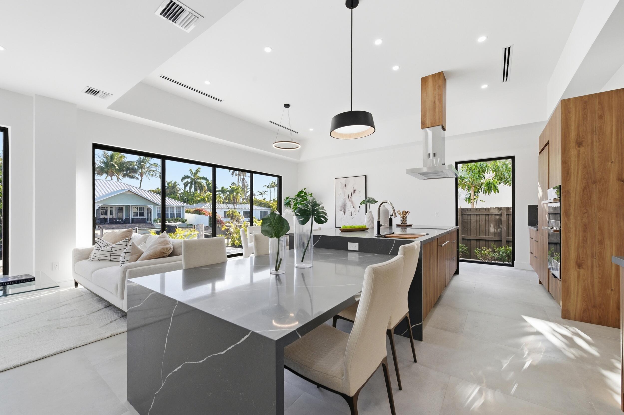 SOUTH NEW RIVER ISLES SEC - Residential