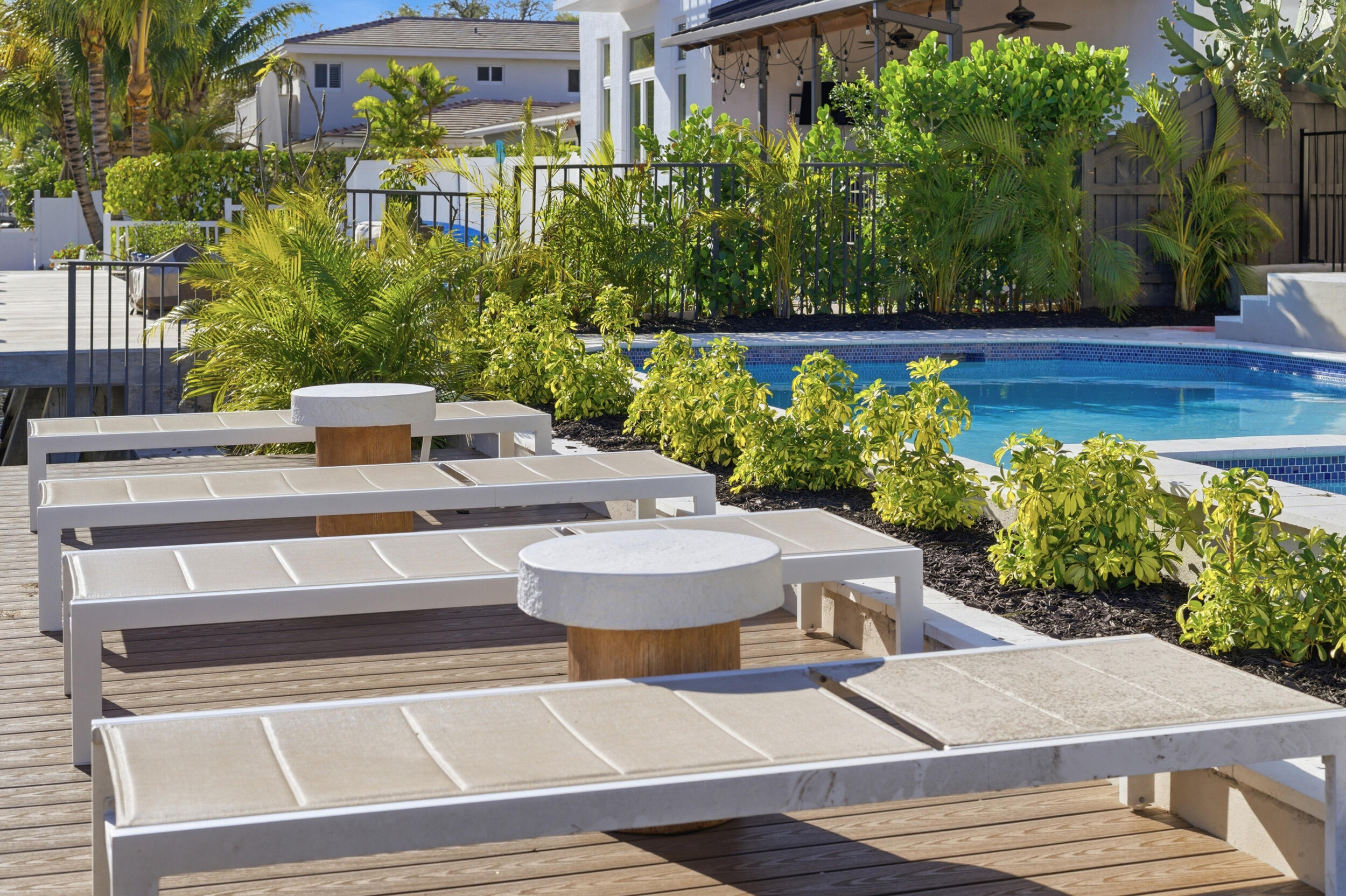 SOUTH NEW RIVER ISLES SEC - Residential