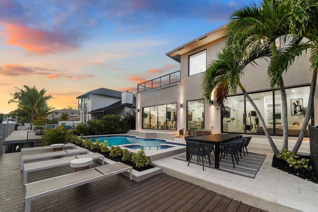 Photo of 1308 Avocado Isle, Fort Lauderdale, FL 33315 (MLS # B26000677)