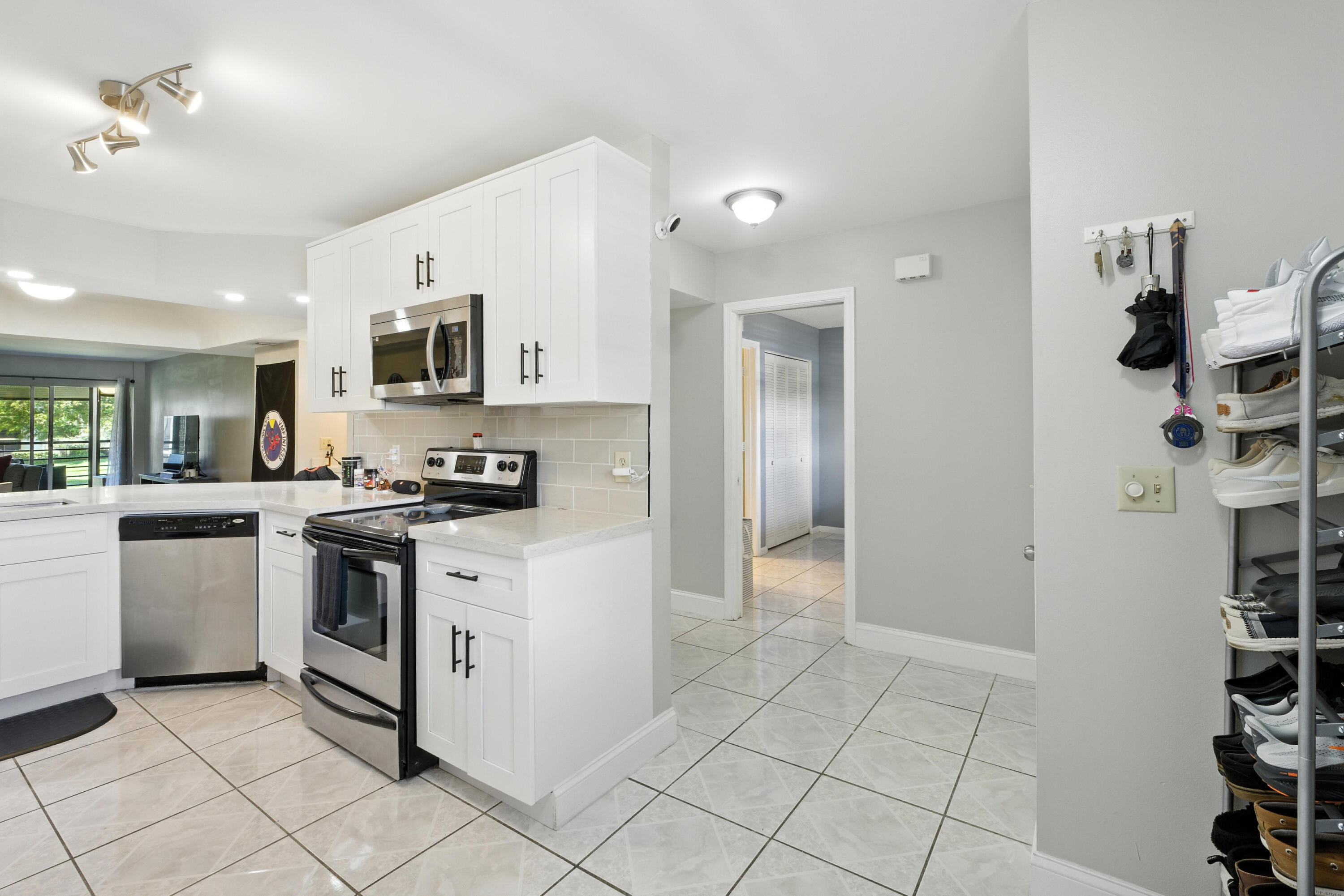 23380 Carolwood Lane 202